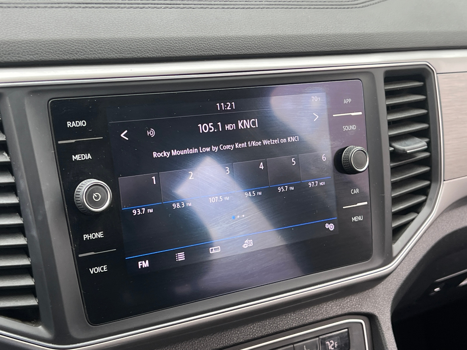 Thumbnail: 2019 Volkswagen Atlas - 3