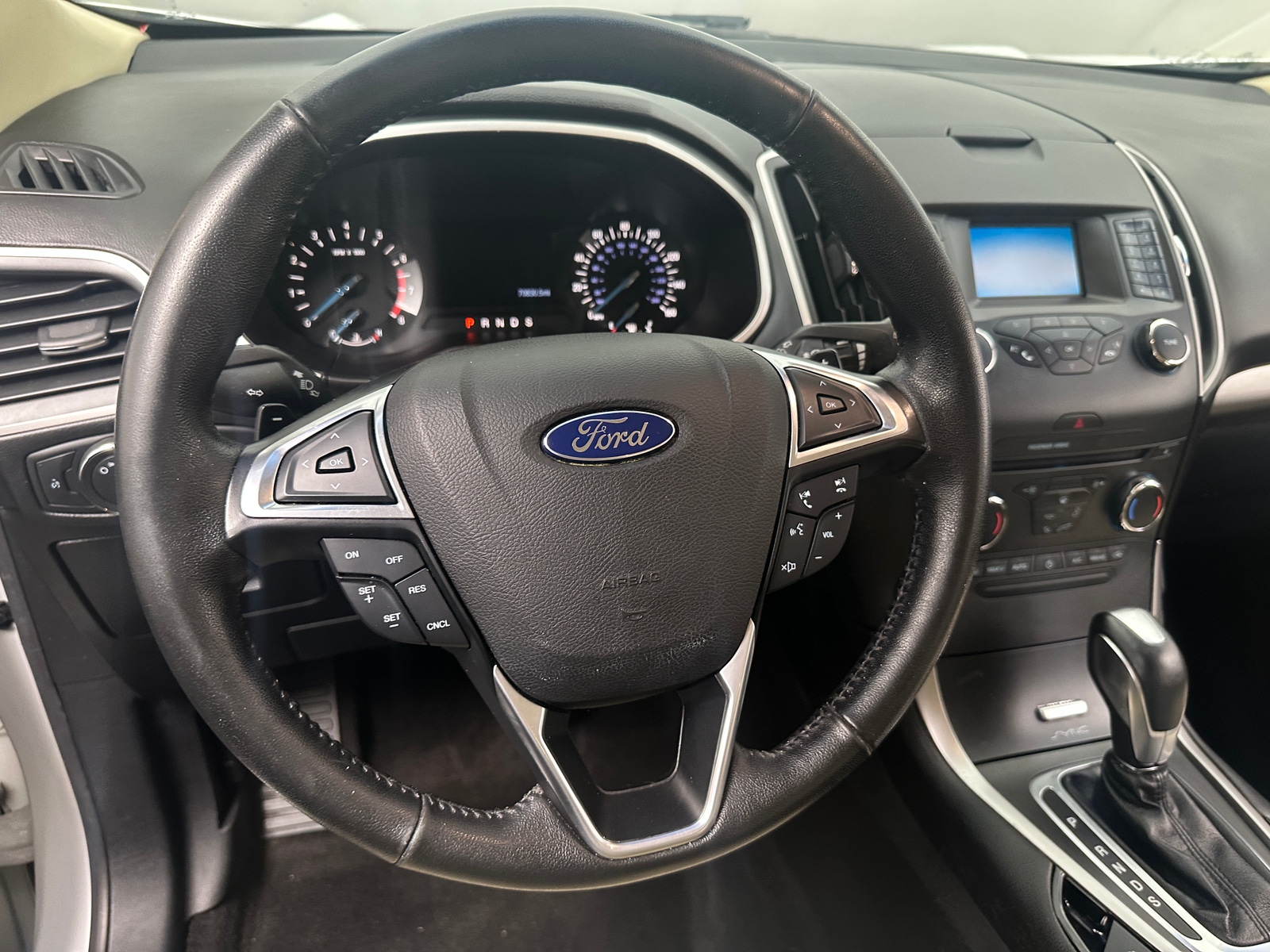 Thumbnail: 2016 Ford Edge - 5