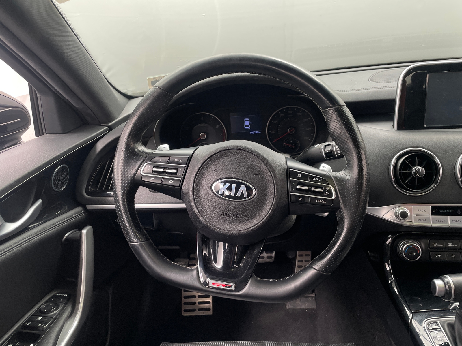 Thumbnail: 2020 Kia Stinger - 4