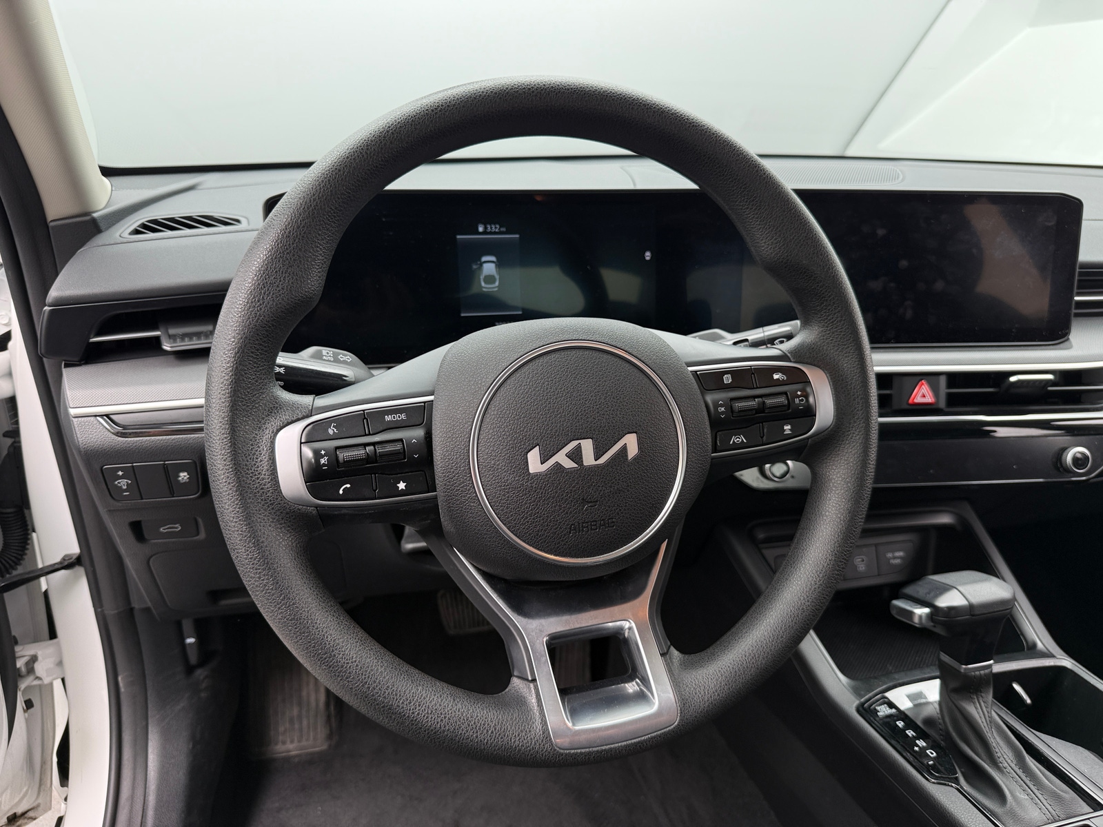 Thumbnail: 2025 Kia K5 - 5