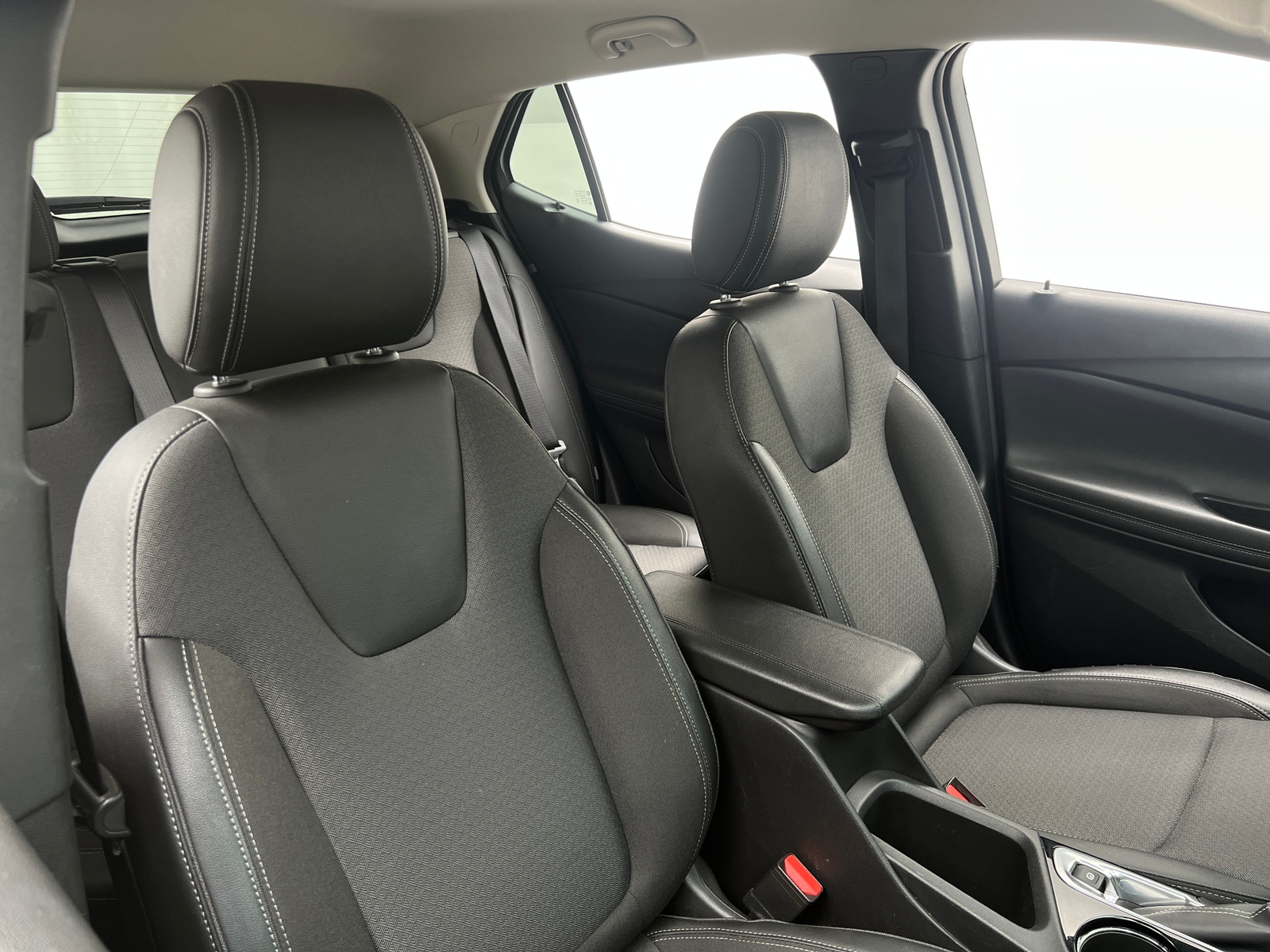 Thumbnail: 2025 Buick Encore GX - 2
