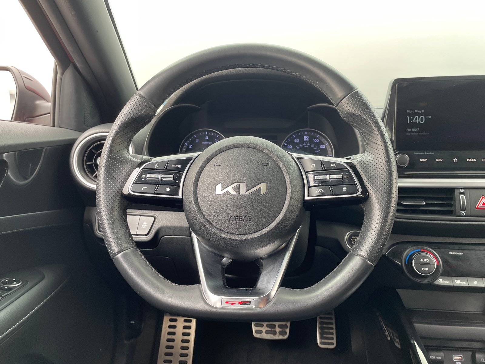 Thumbnail: 2023 Kia Forte - 4
