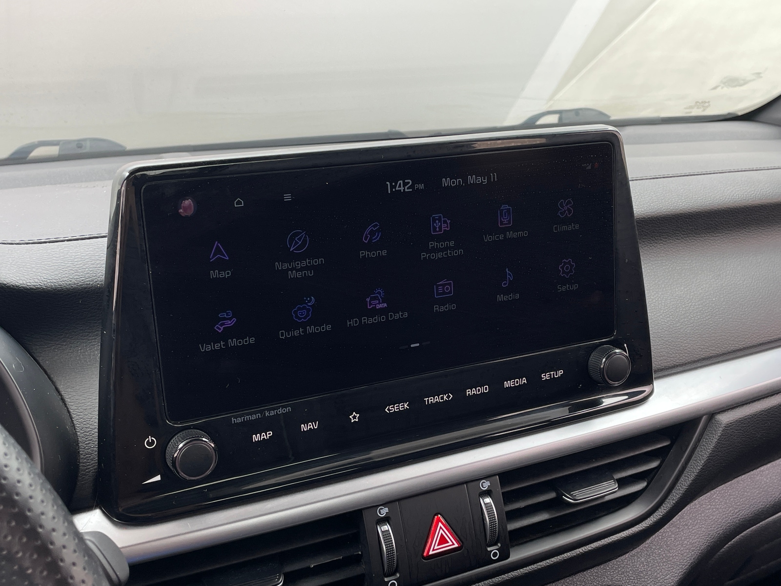 Thumbnail: 2023 Kia Forte - 3