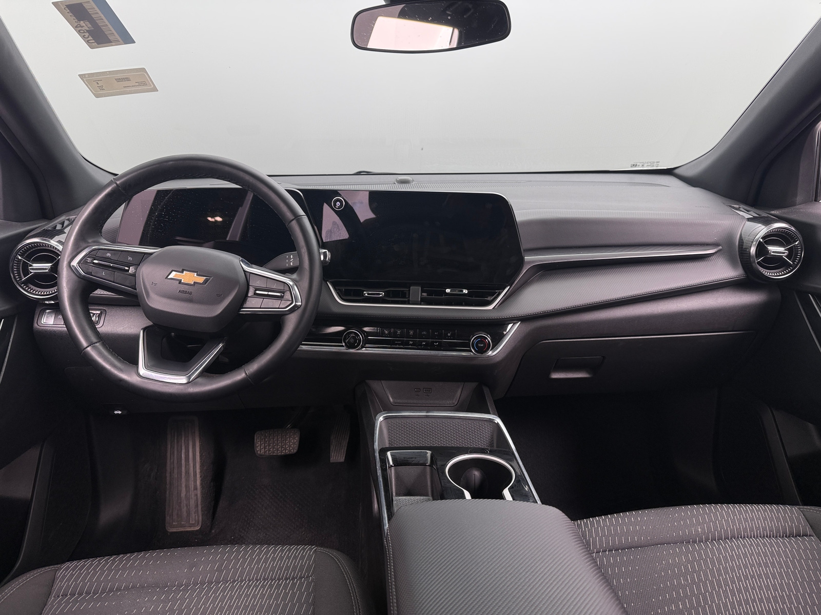 Thumbnail: 2025 Chevrolet Equinox - 3