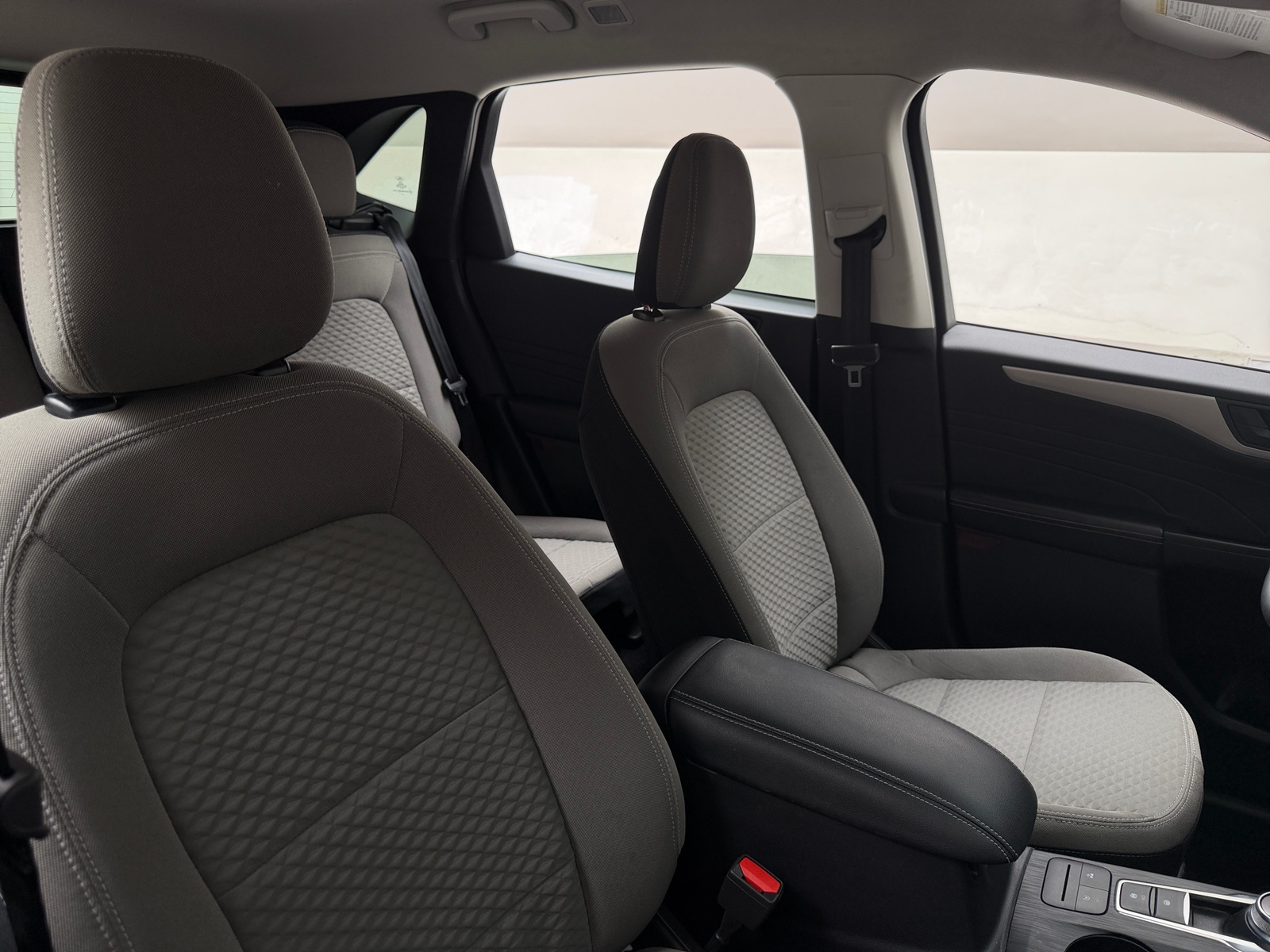 Thumbnail: 2022 Ford Escape - 2