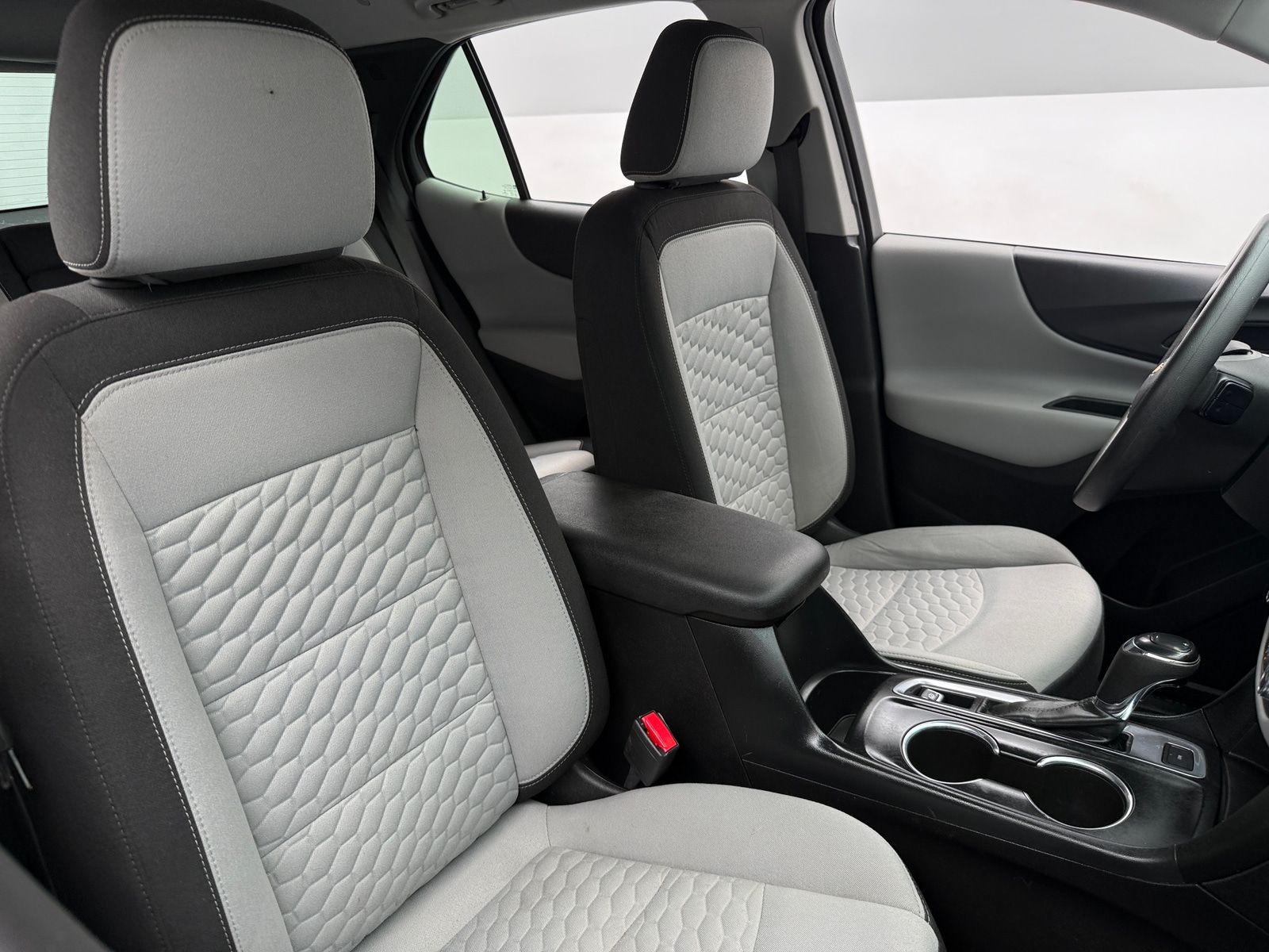 Thumbnail: 2018 Chevrolet Equinox - 2