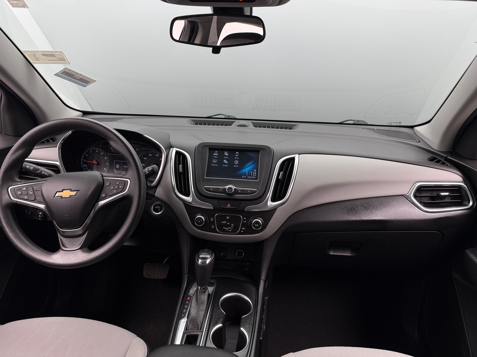 Thumbnail: 2018 Chevrolet Equinox - 3