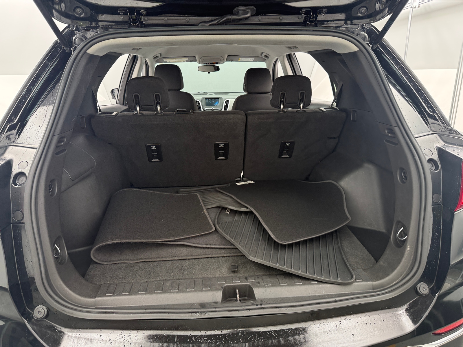 Thumbnail: 2018 Chevrolet Equinox - 7