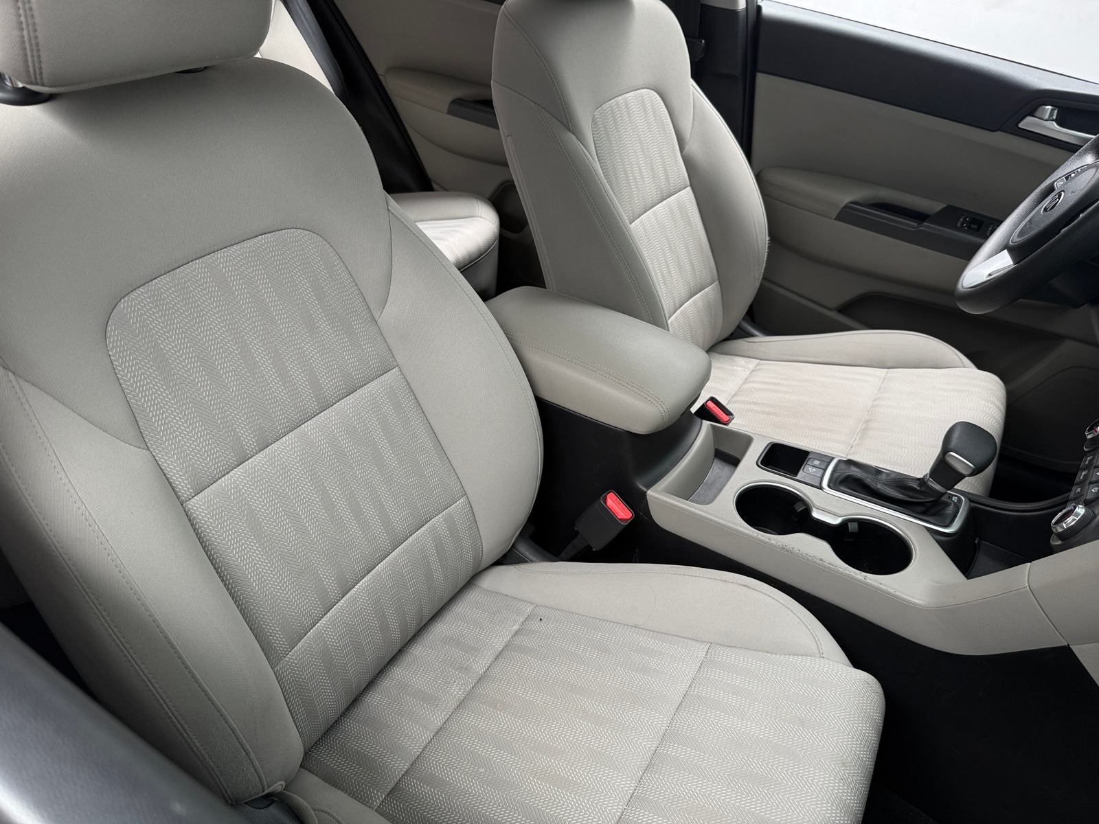 Thumbnail: 2020 Kia Sportage - 2