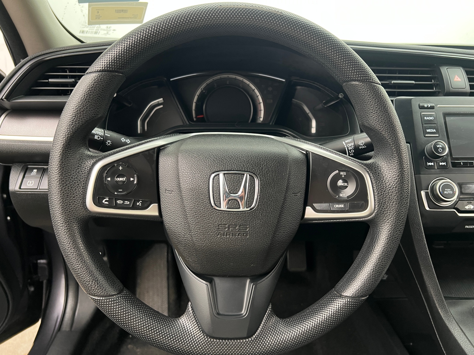 Thumbnail: 2016 Honda Civic - 5