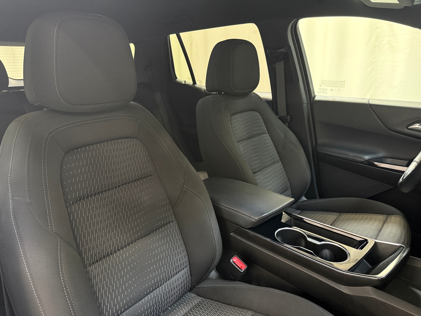 Thumbnail: 2025 Chevrolet Equinox - 2