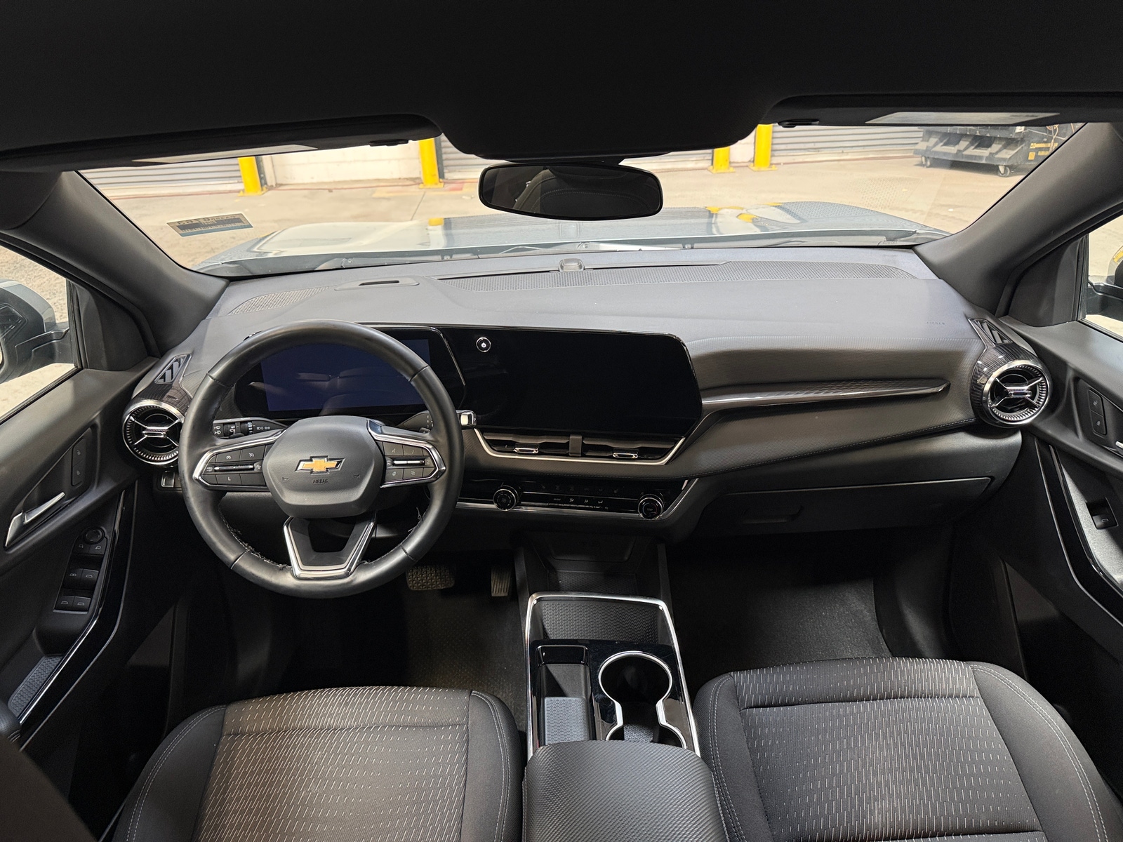 Thumbnail: 2025 Chevrolet Equinox - 3