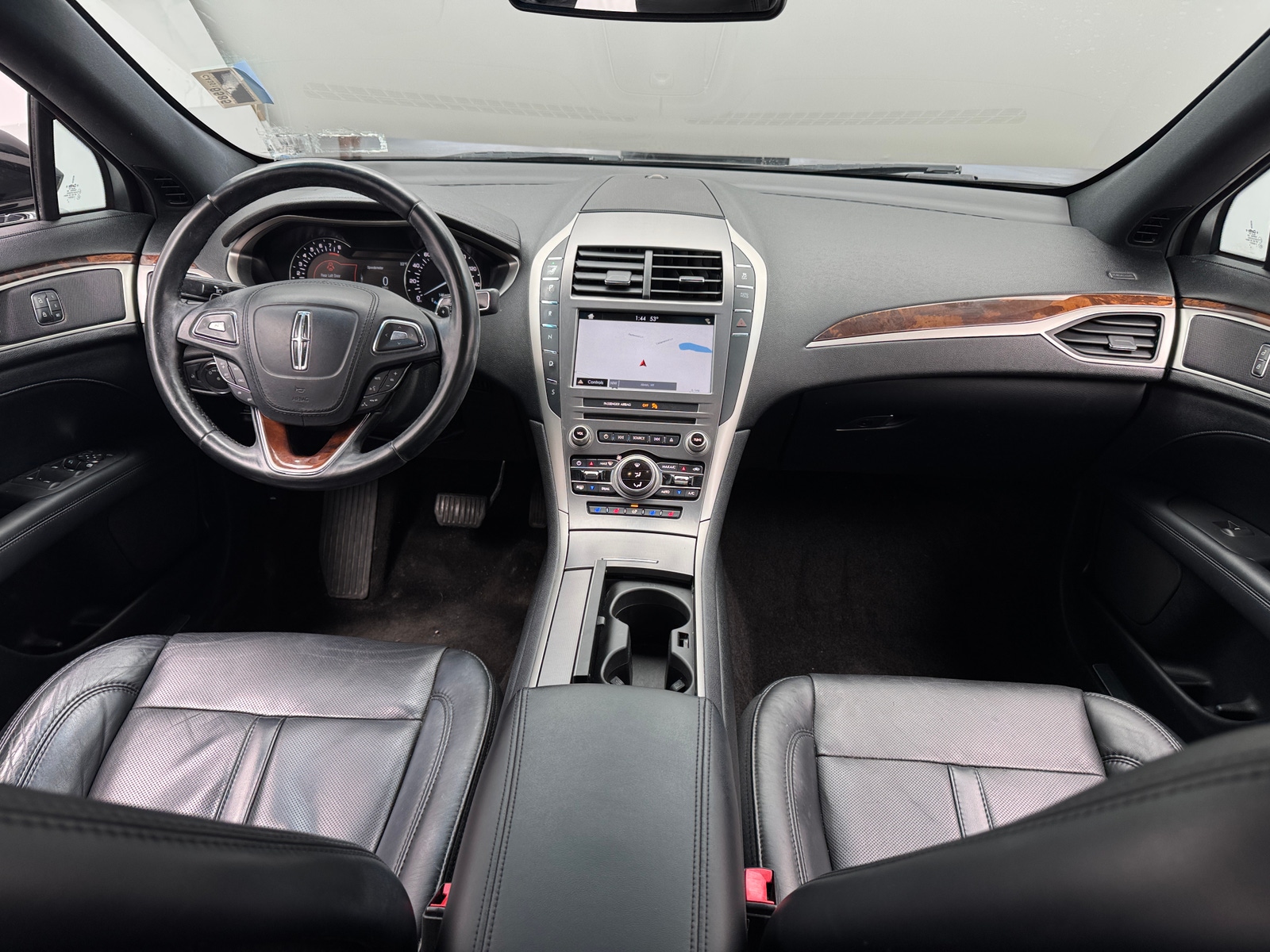 Thumbnail: 2017 Lincoln MKZ - 2