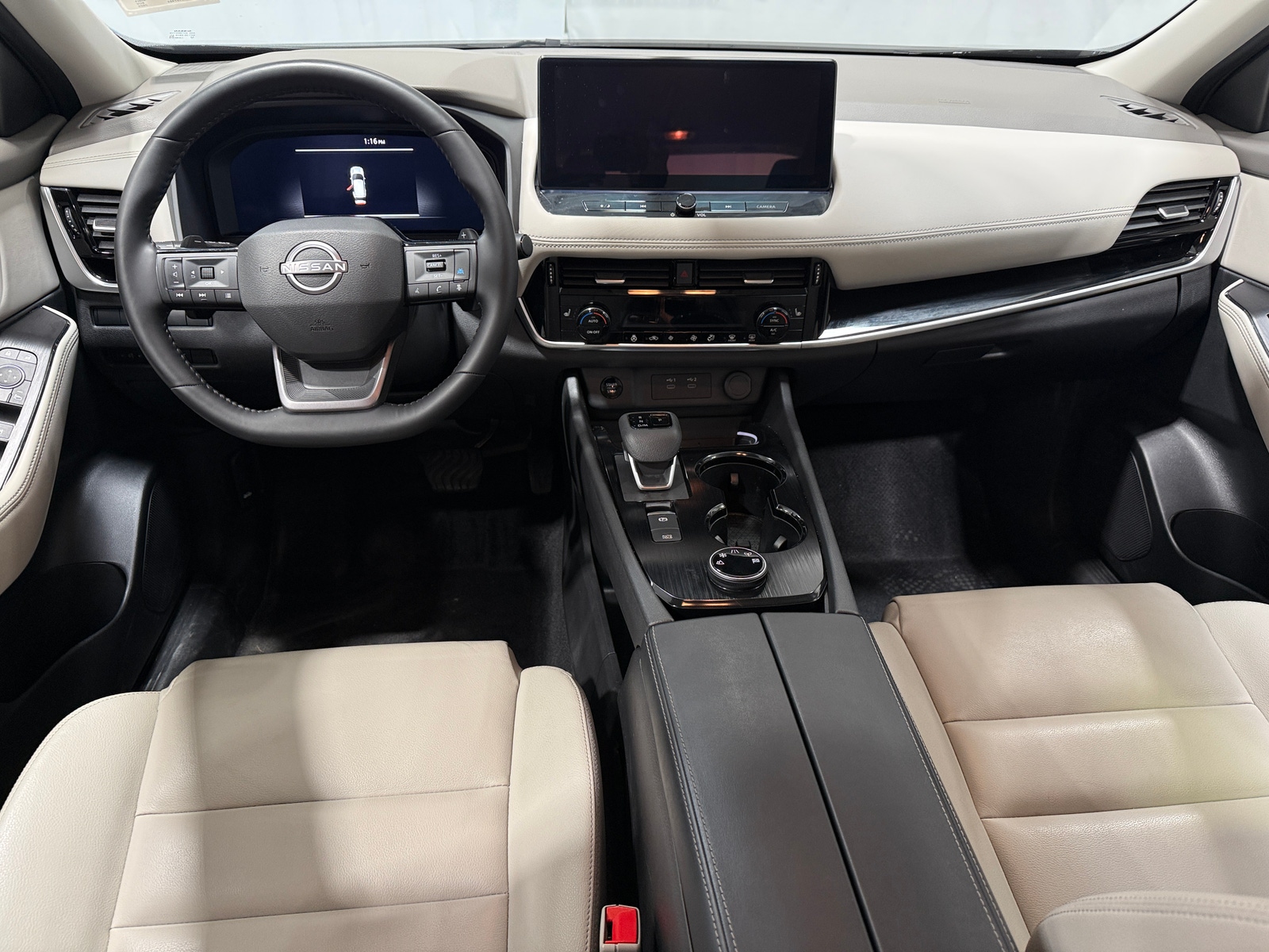 Thumbnail: 2025 Nissan Rogue - 2