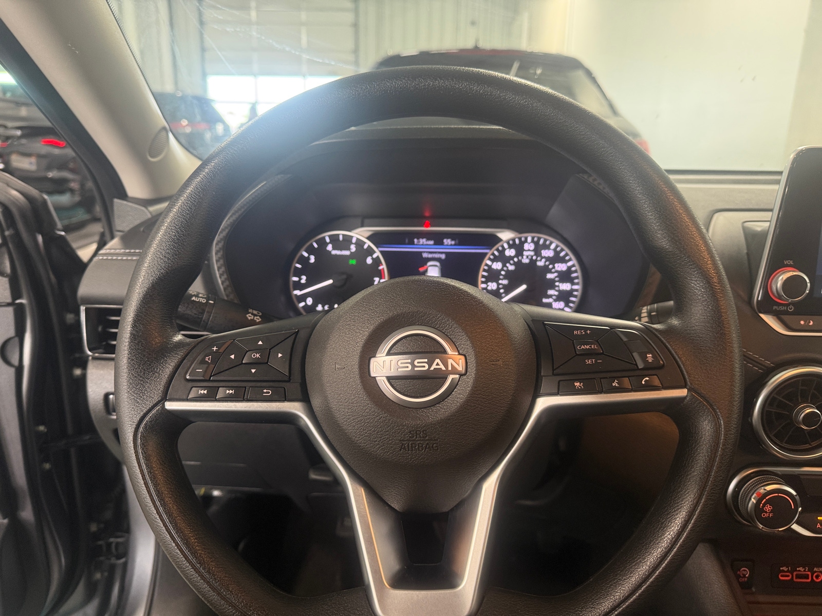 Thumbnail: 2025 Nissan Sentra - 5