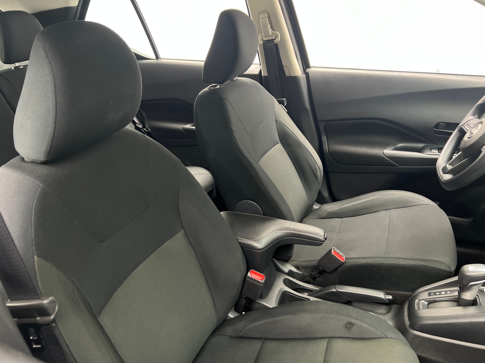 Thumbnail: 2024 Nissan Kicks - 2