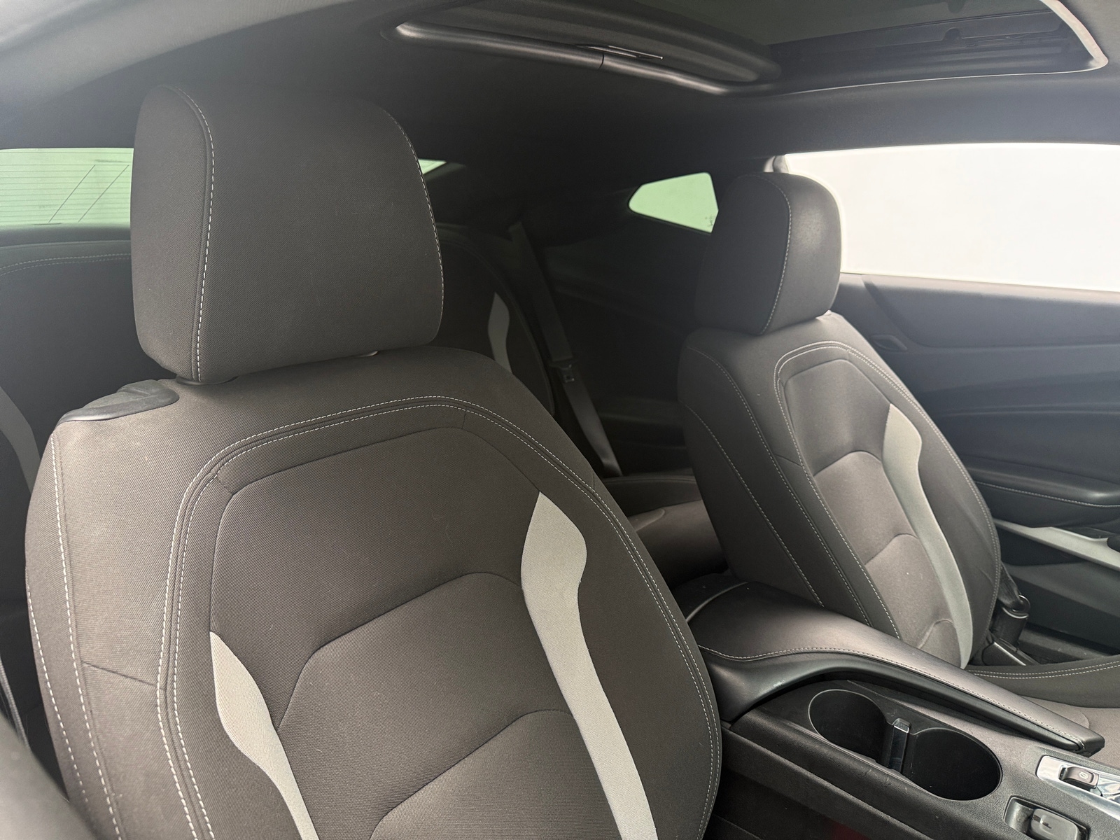 Thumbnail: 2018 Chevrolet Camaro - 2