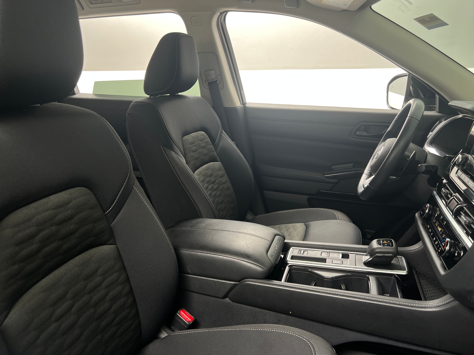 Thumbnail: 2025 Nissan Pathfinder - 2