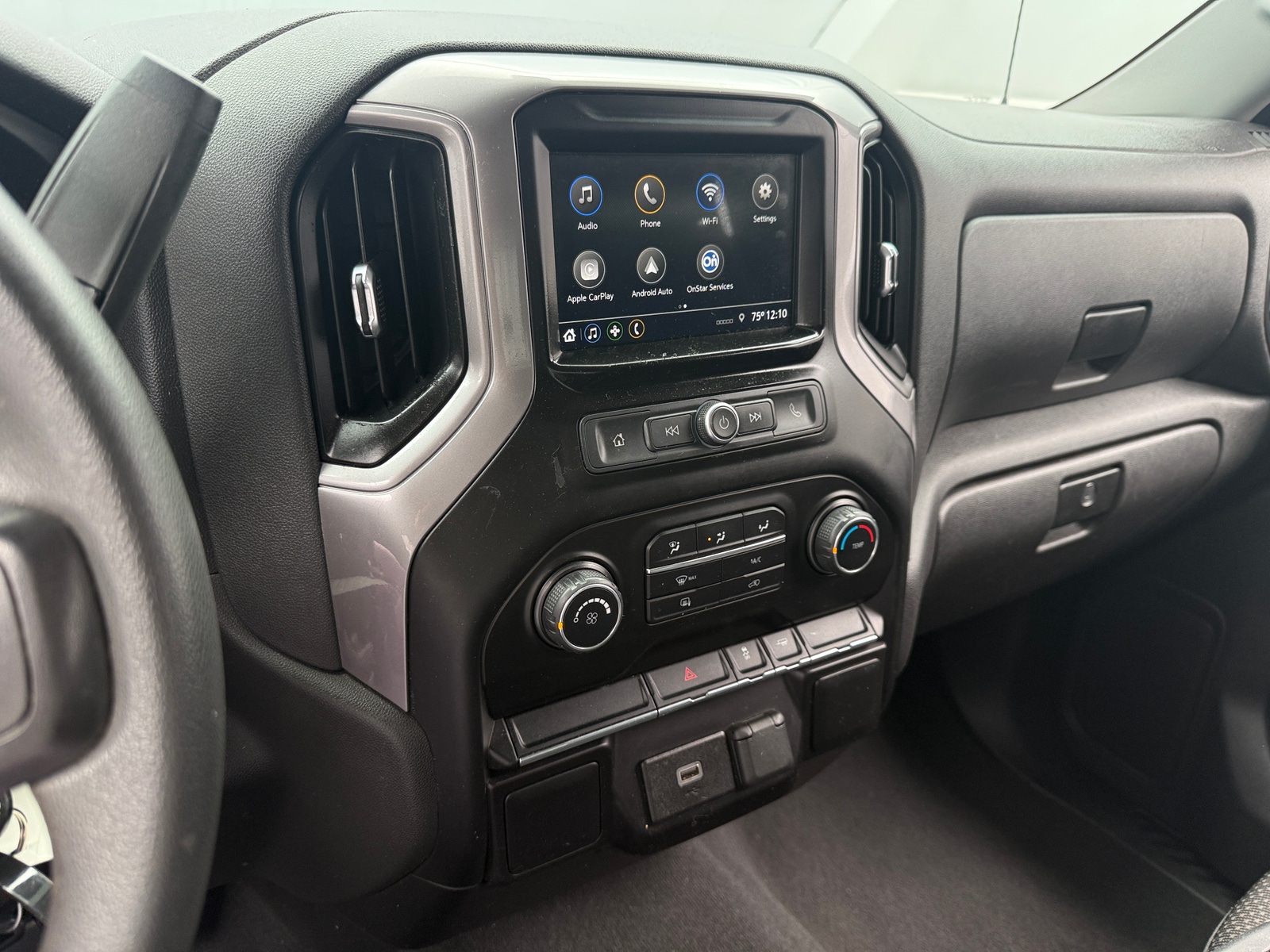 Thumbnail: 2019 Chevrolet Silverado 1500 - 4