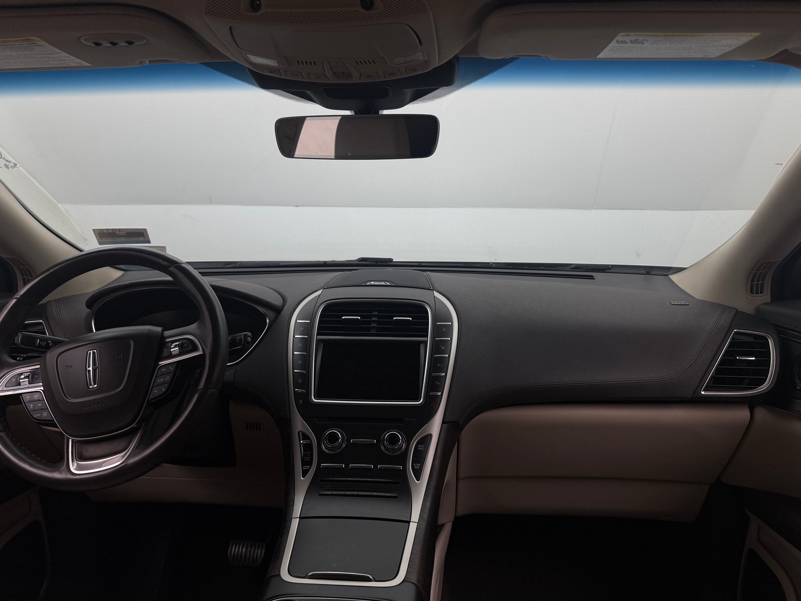 Thumbnail: 2020 Lincoln Nautilus - 2