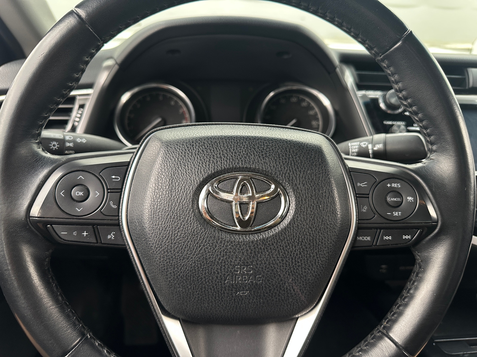 Thumbnail: 2018 Toyota Camry - 5