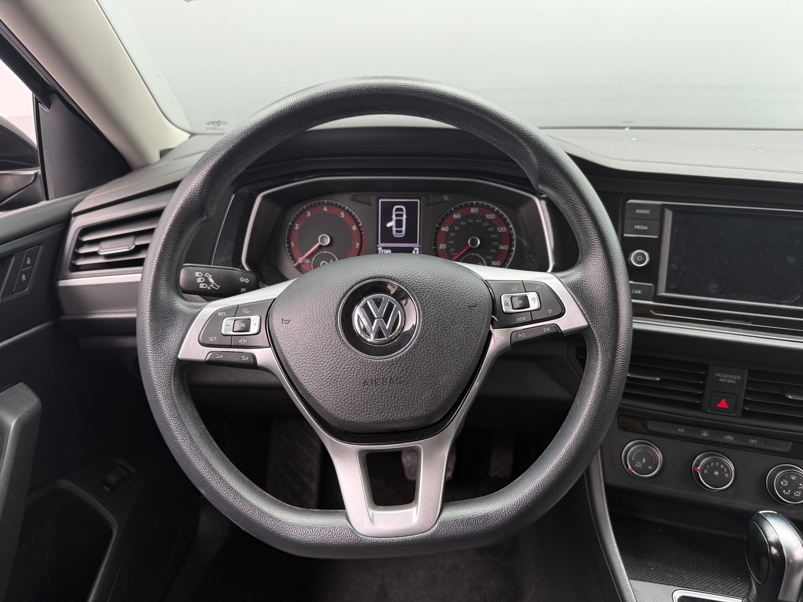 Thumbnail: 2019 Volkswagen Jetta - 5