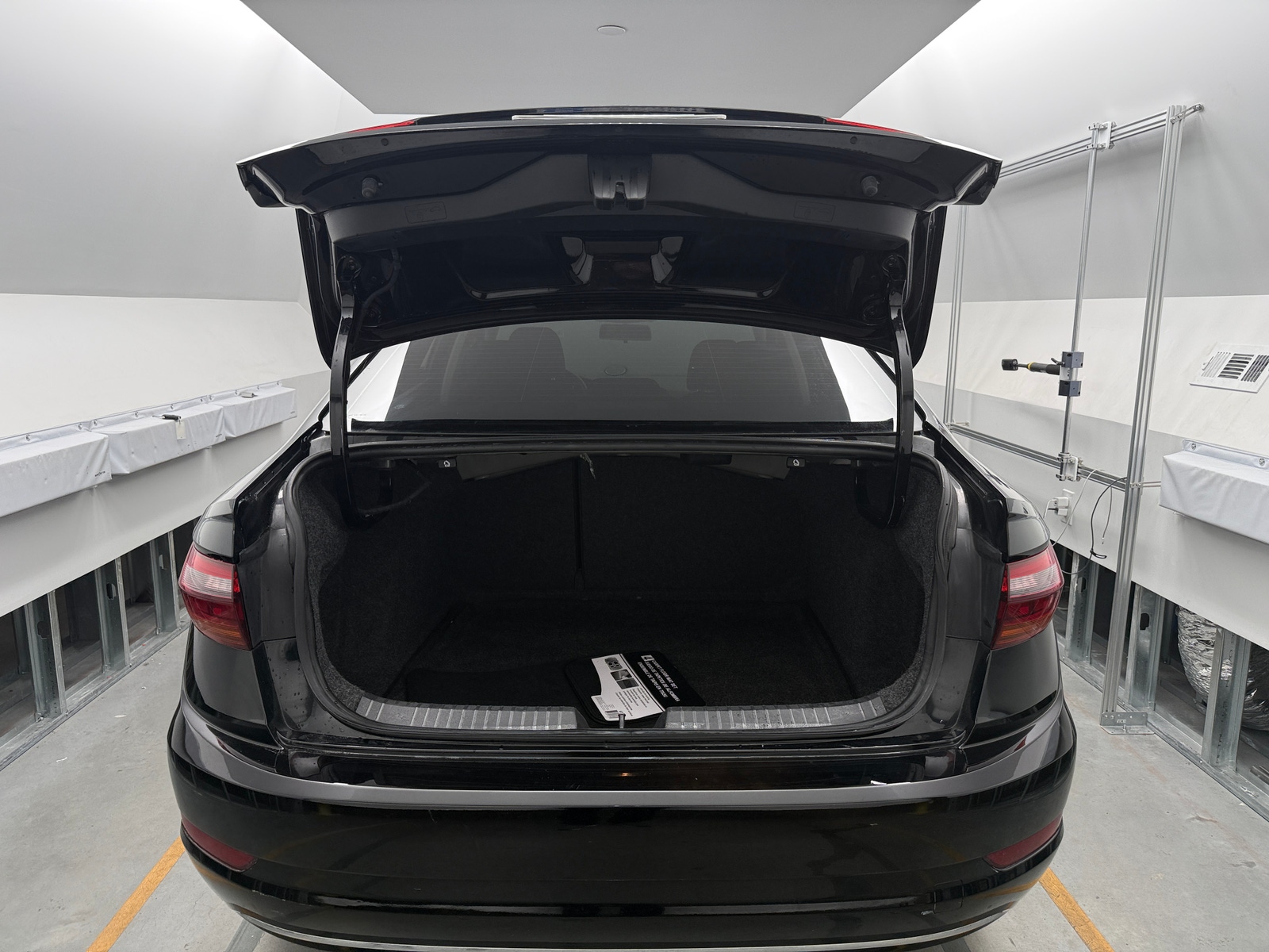 Thumbnail: 2019 Volkswagen Jetta - 7