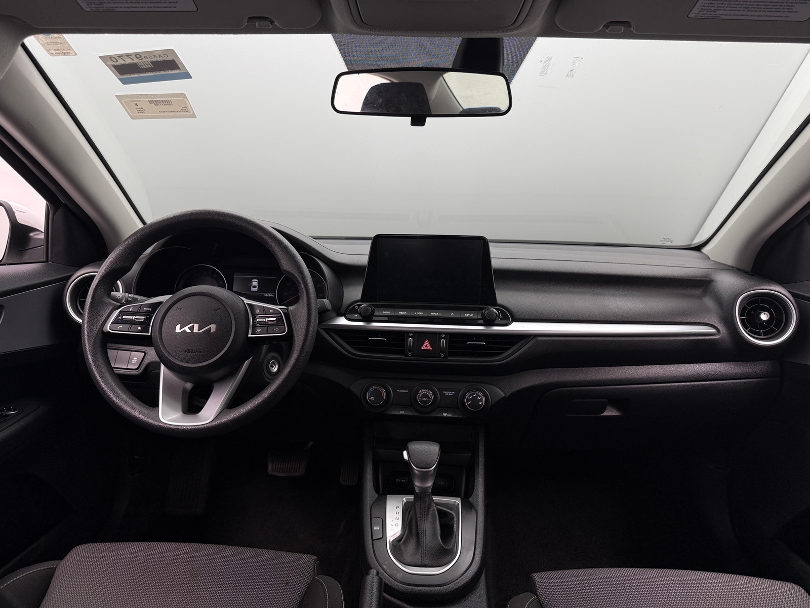 Thumbnail: 2024 Kia Forte - 3