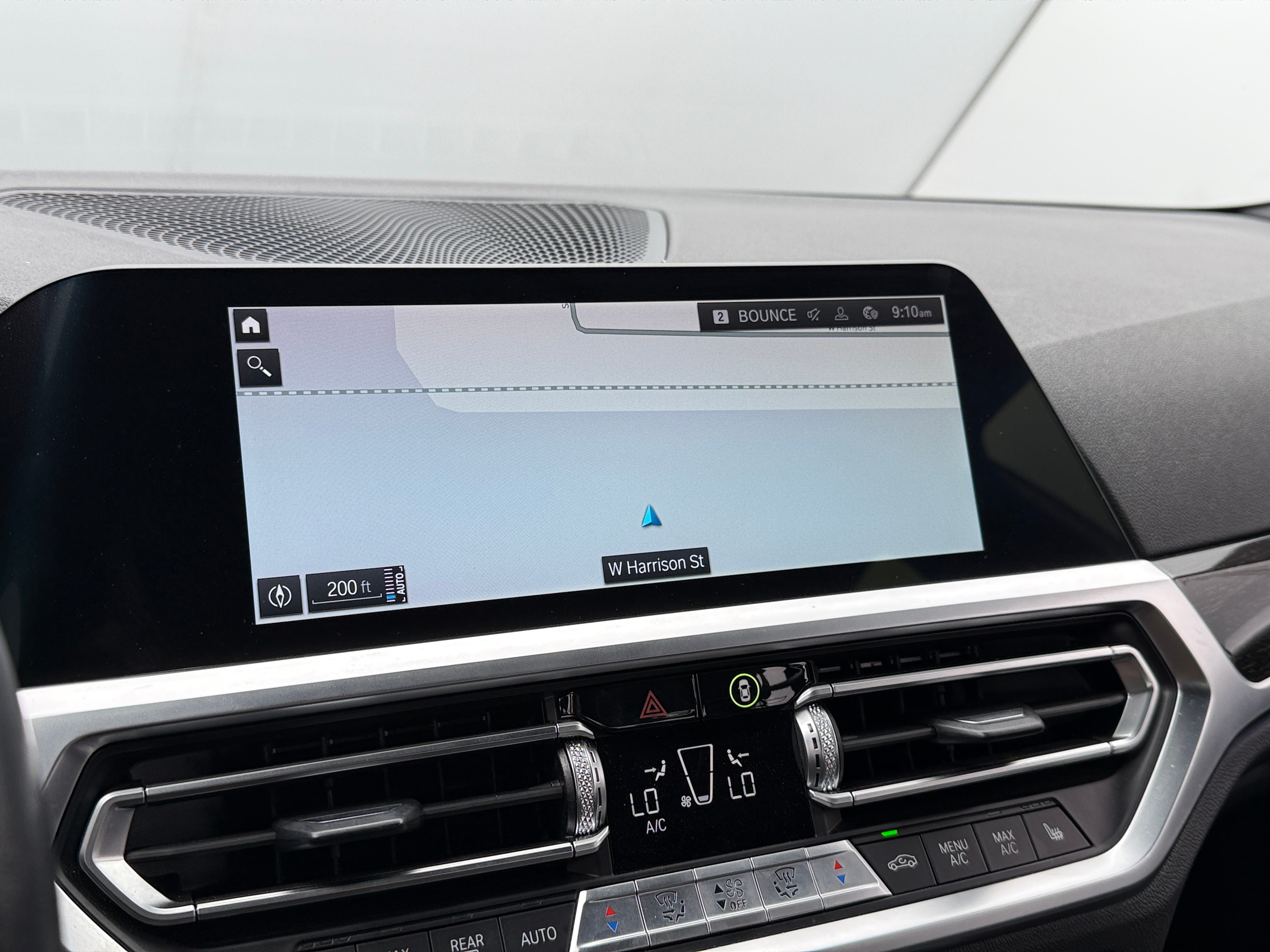 2021 BMW 3 Series 330e - Photo 13