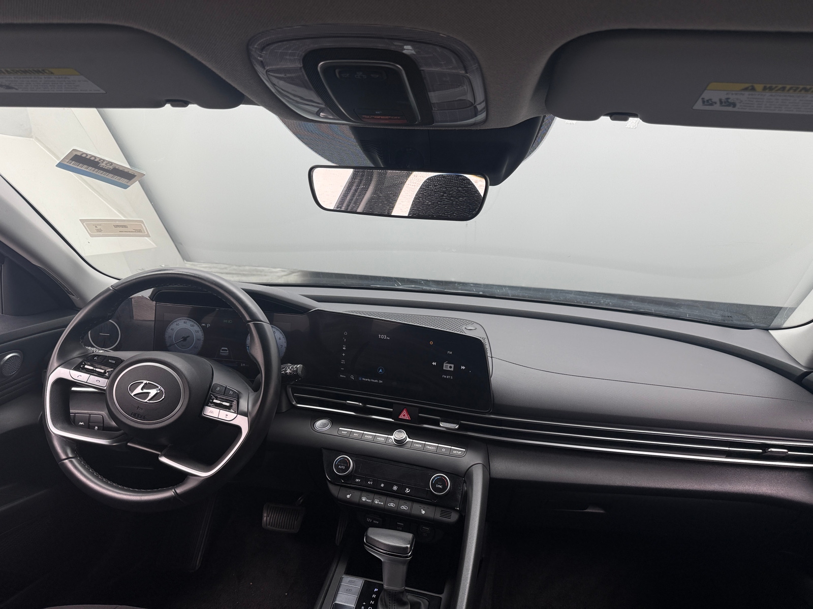 Thumbnail: 2023 Hyundai Elantra - 3