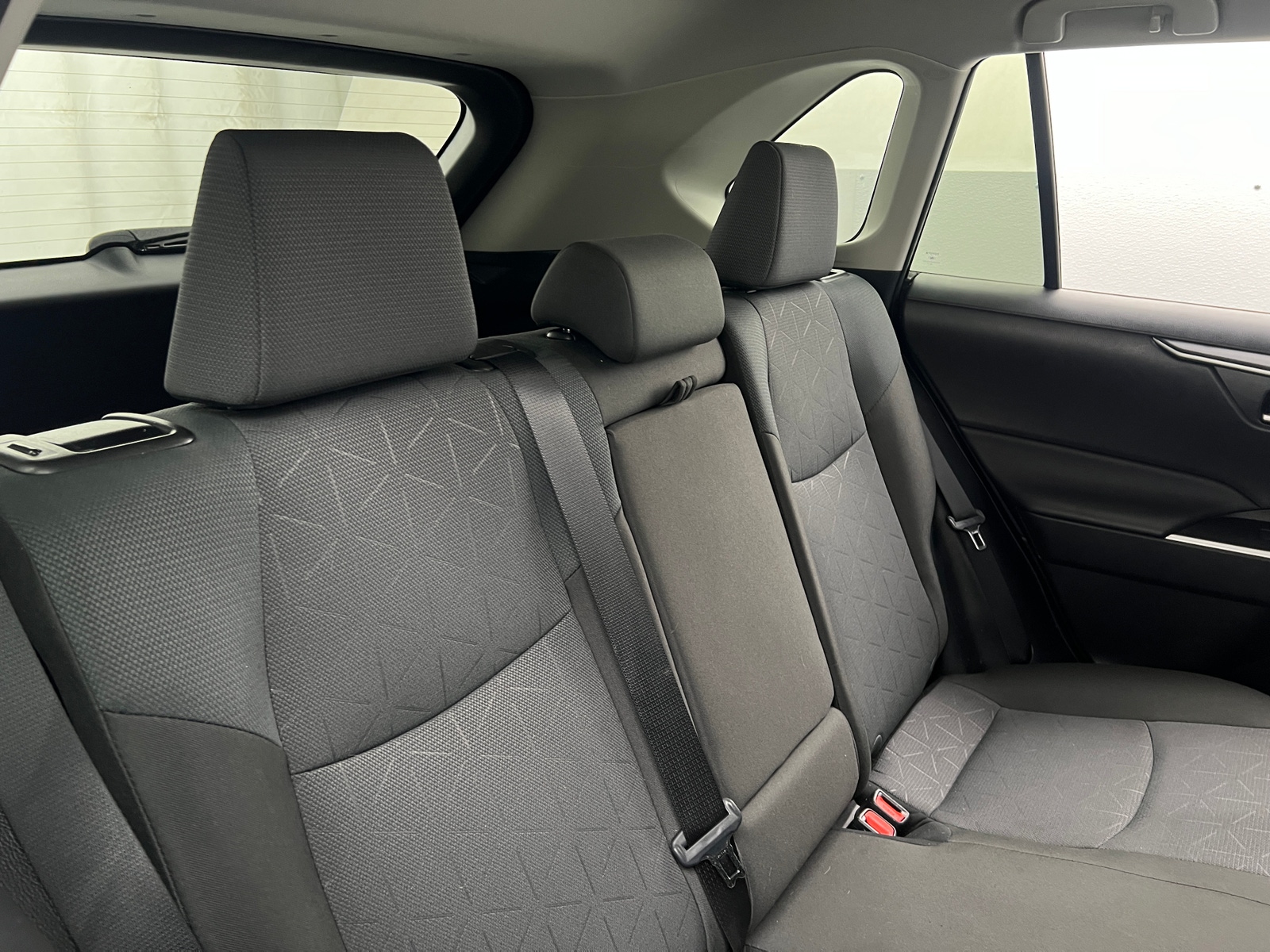 Thumbnail: 2025 Toyota RAV4 - 6