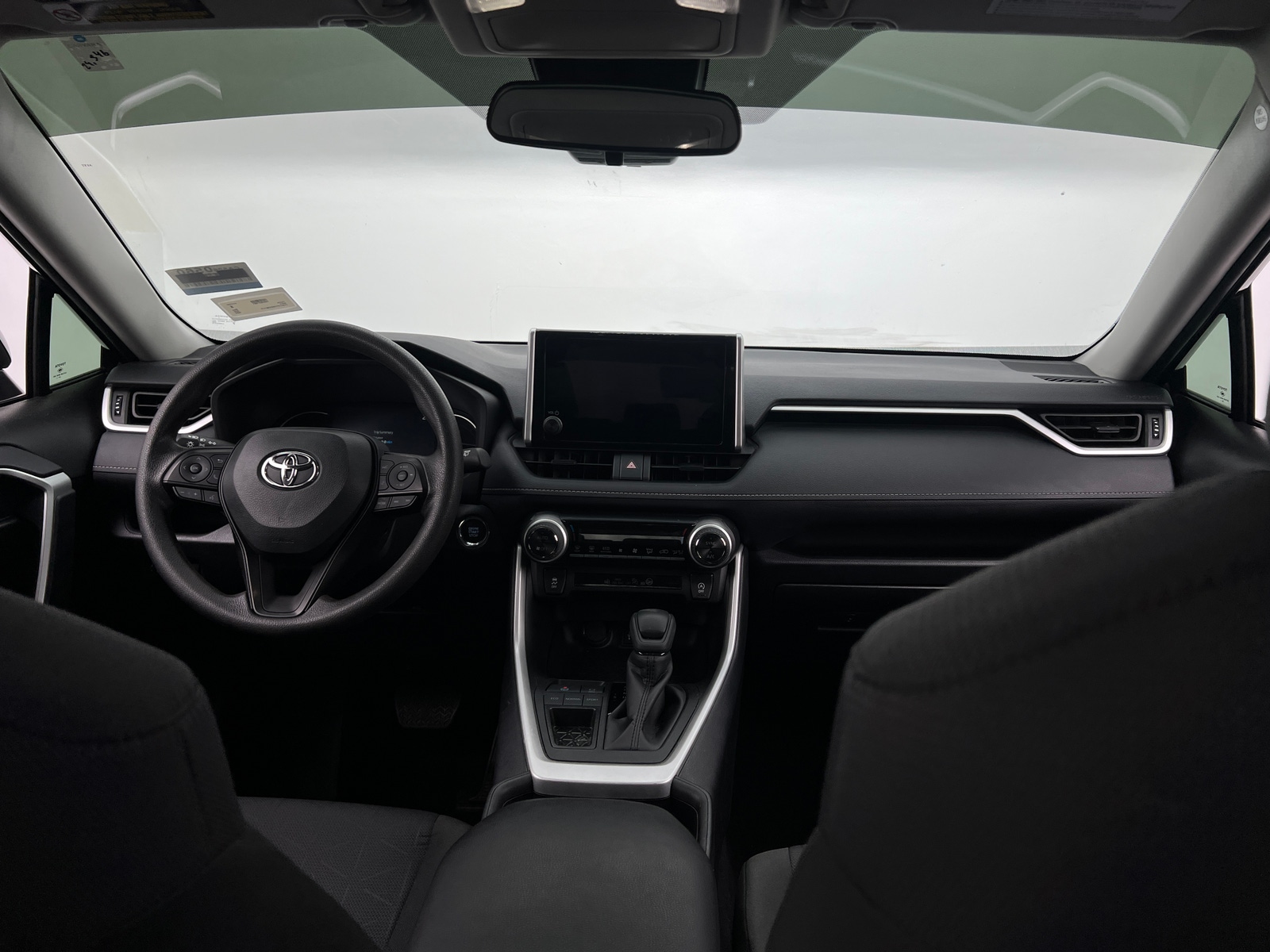 Thumbnail: 2025 Toyota RAV4 - 3