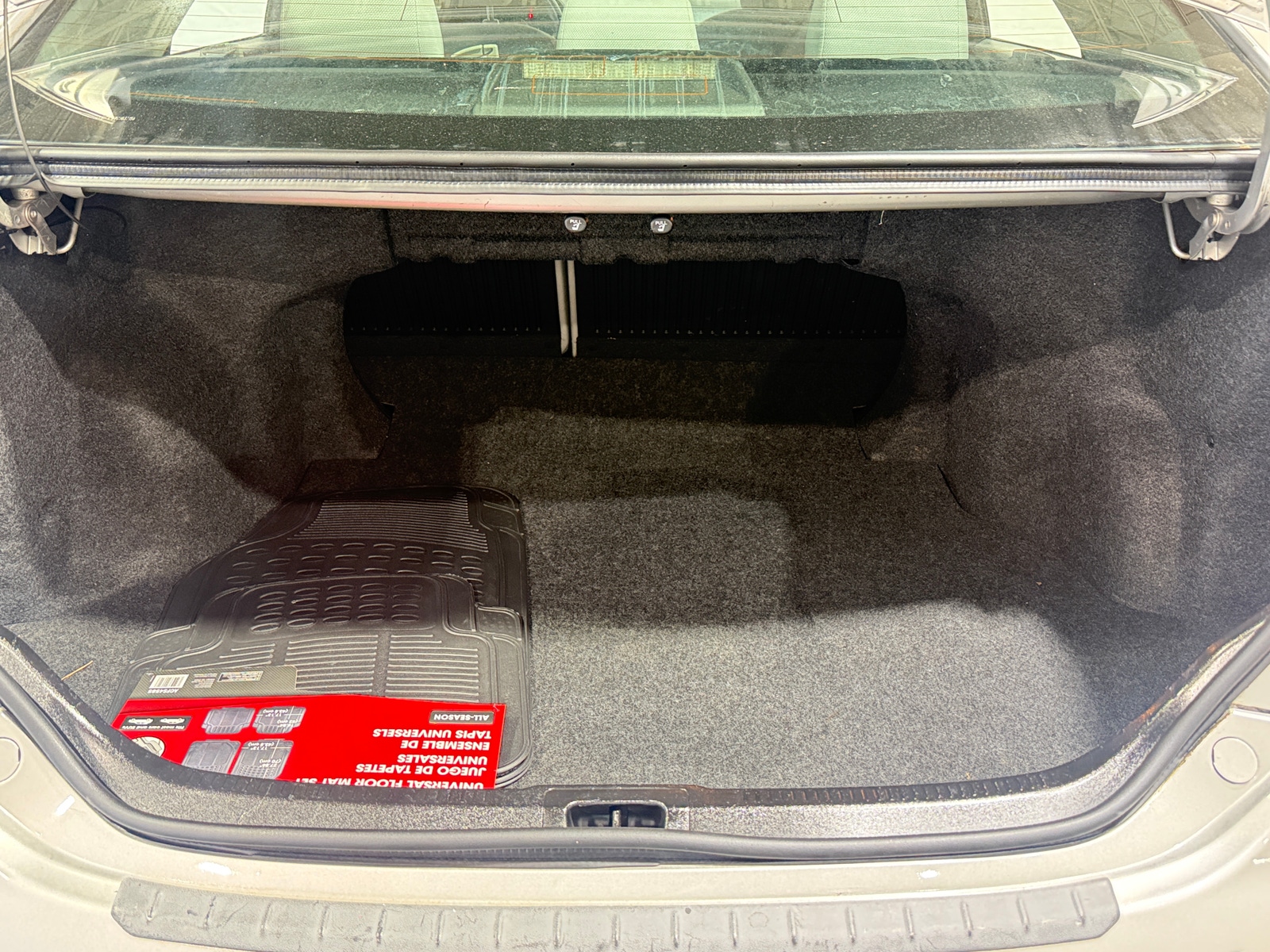 Thumbnail: 2012 Toyota Camry - 7