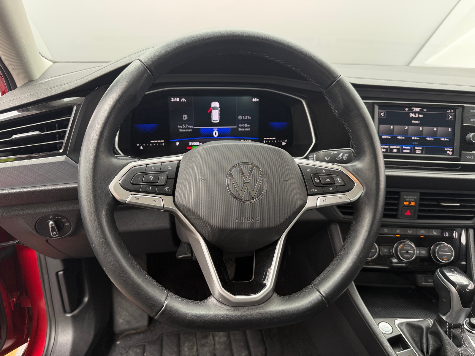 Thumbnail: 2022 Volkswagen Jetta - 4