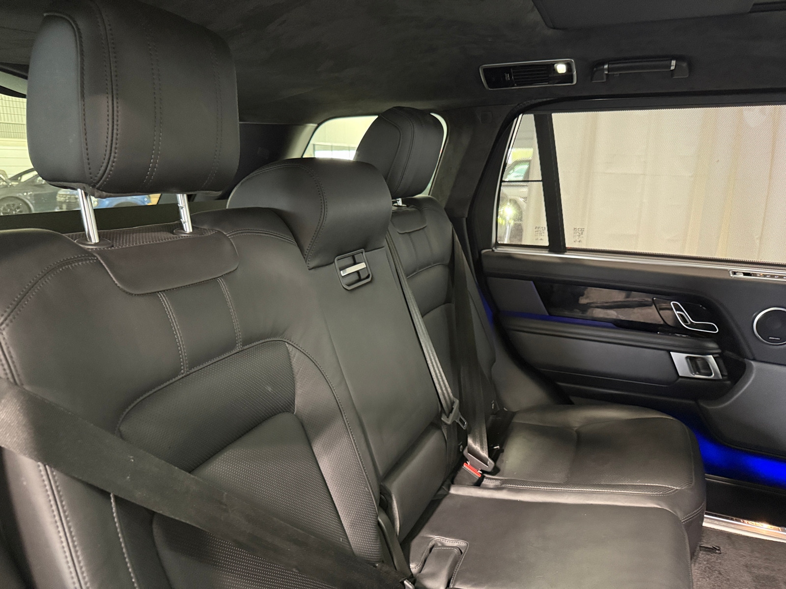 Thumbnail: 2019 Land Rover Range Rover - 5