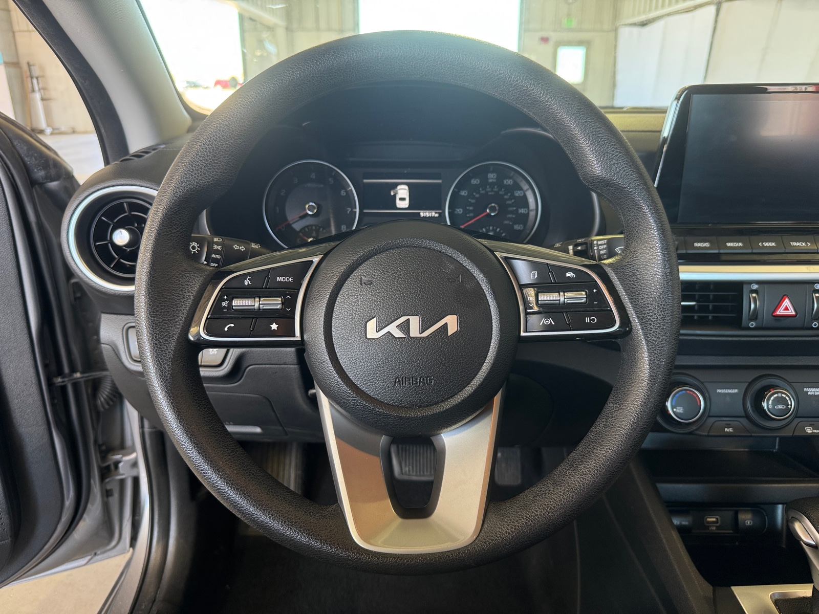Thumbnail: 2024 Kia Forte - 5