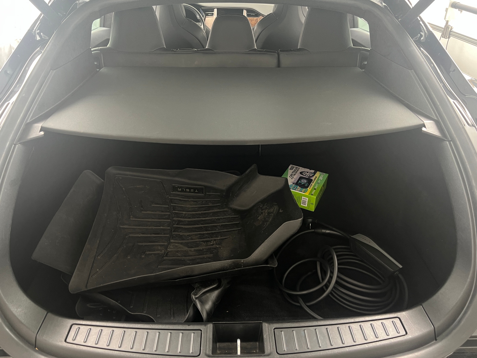 Thumbnail: 2020 Tesla Model S - 6