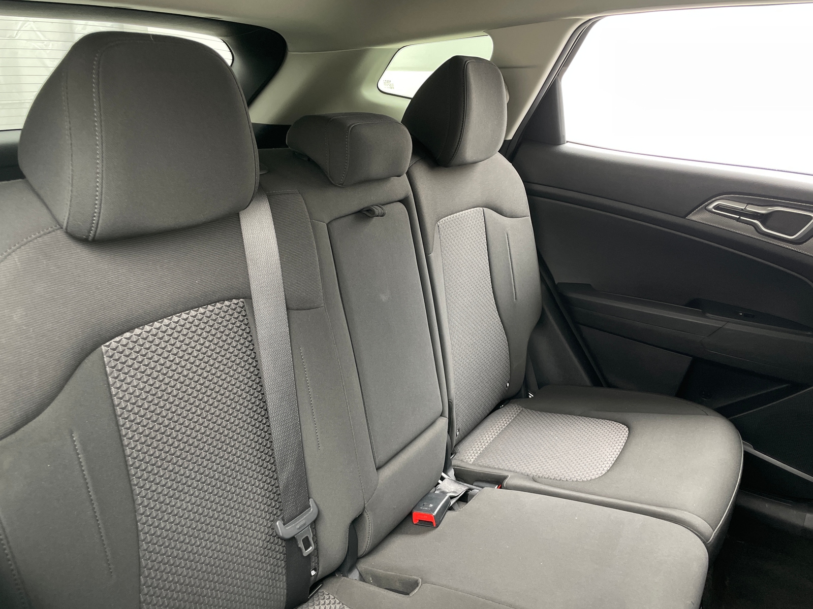 Thumbnail: 2024 Kia Sportage - 6