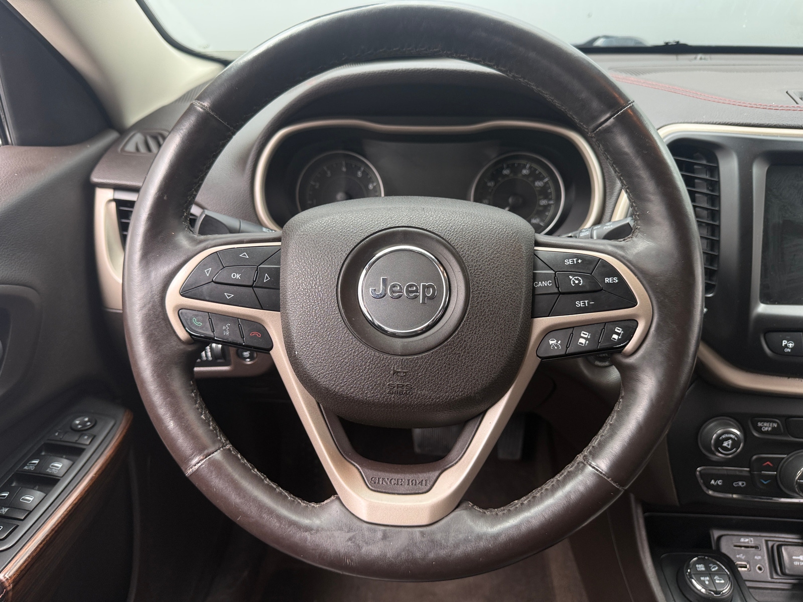 Thumbnail: 2014 Jeep Cherokee - 5