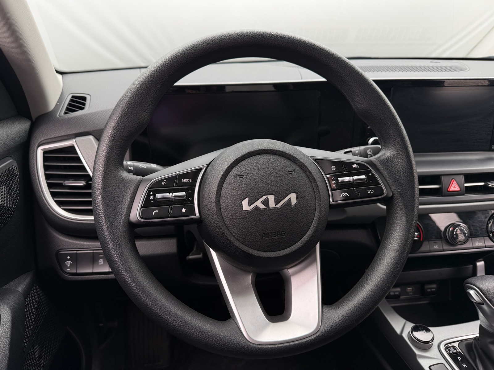 Thumbnail: 2026 Kia Seltos - 5