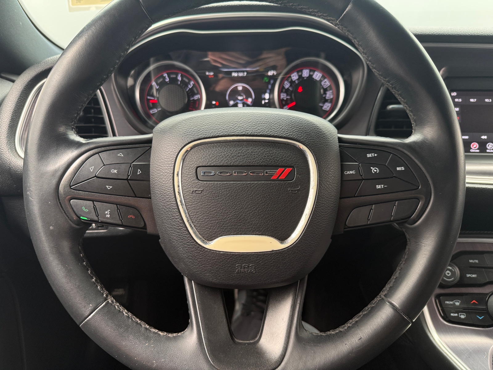 Thumbnail: 2018 Dodge Challenger - 4