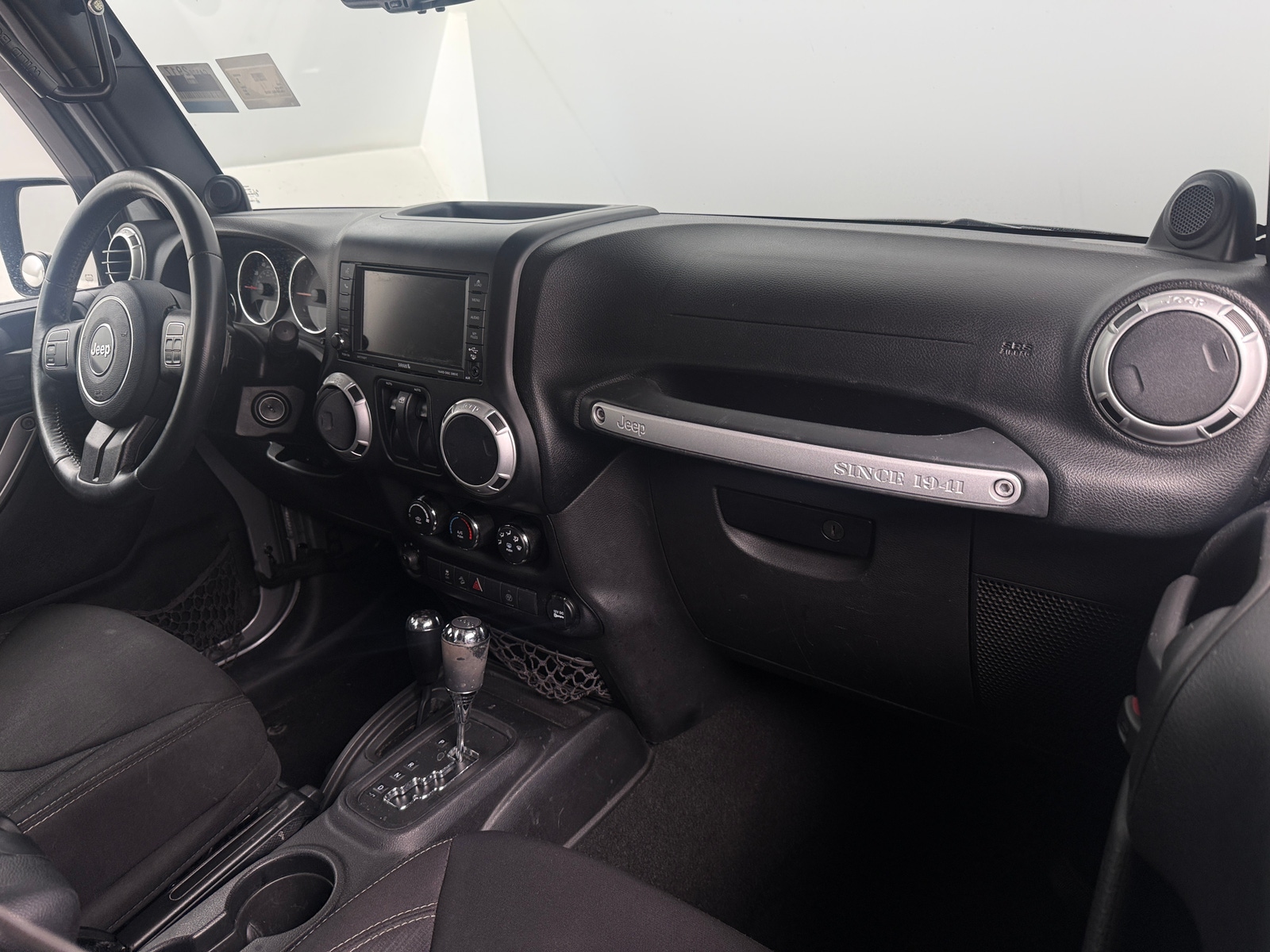 Thumbnail: 2014 Jeep Wrangler - 3