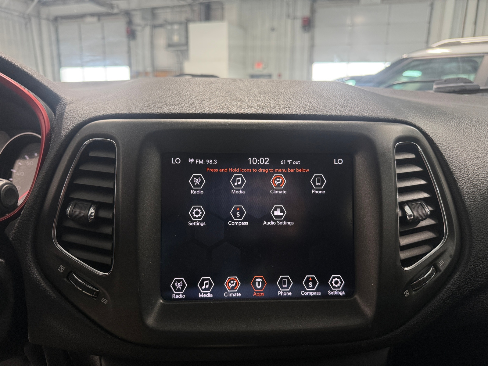 Thumbnail: 2020 Jeep Compass - 3