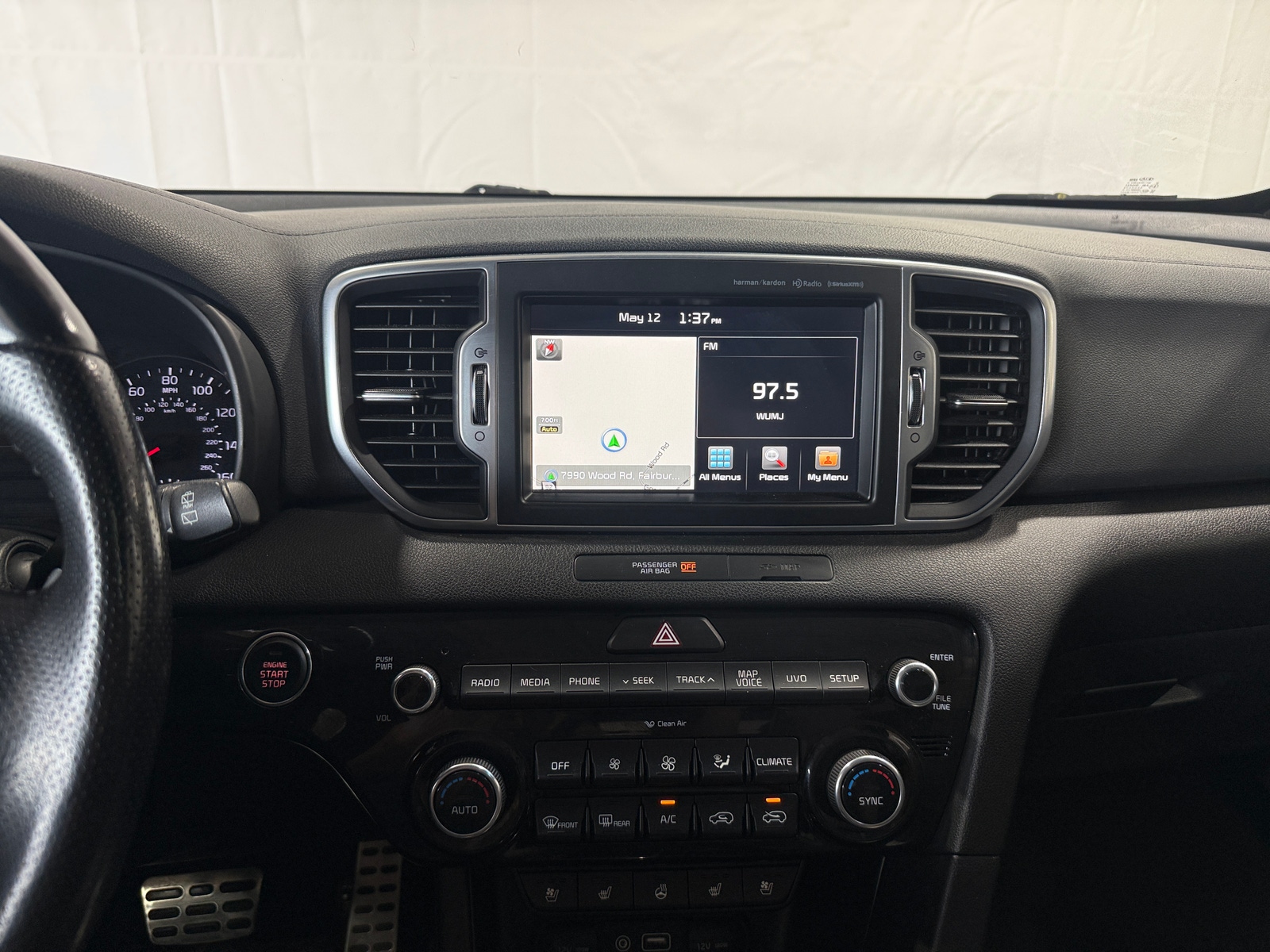 Thumbnail: 2017 Kia Sportage - 3