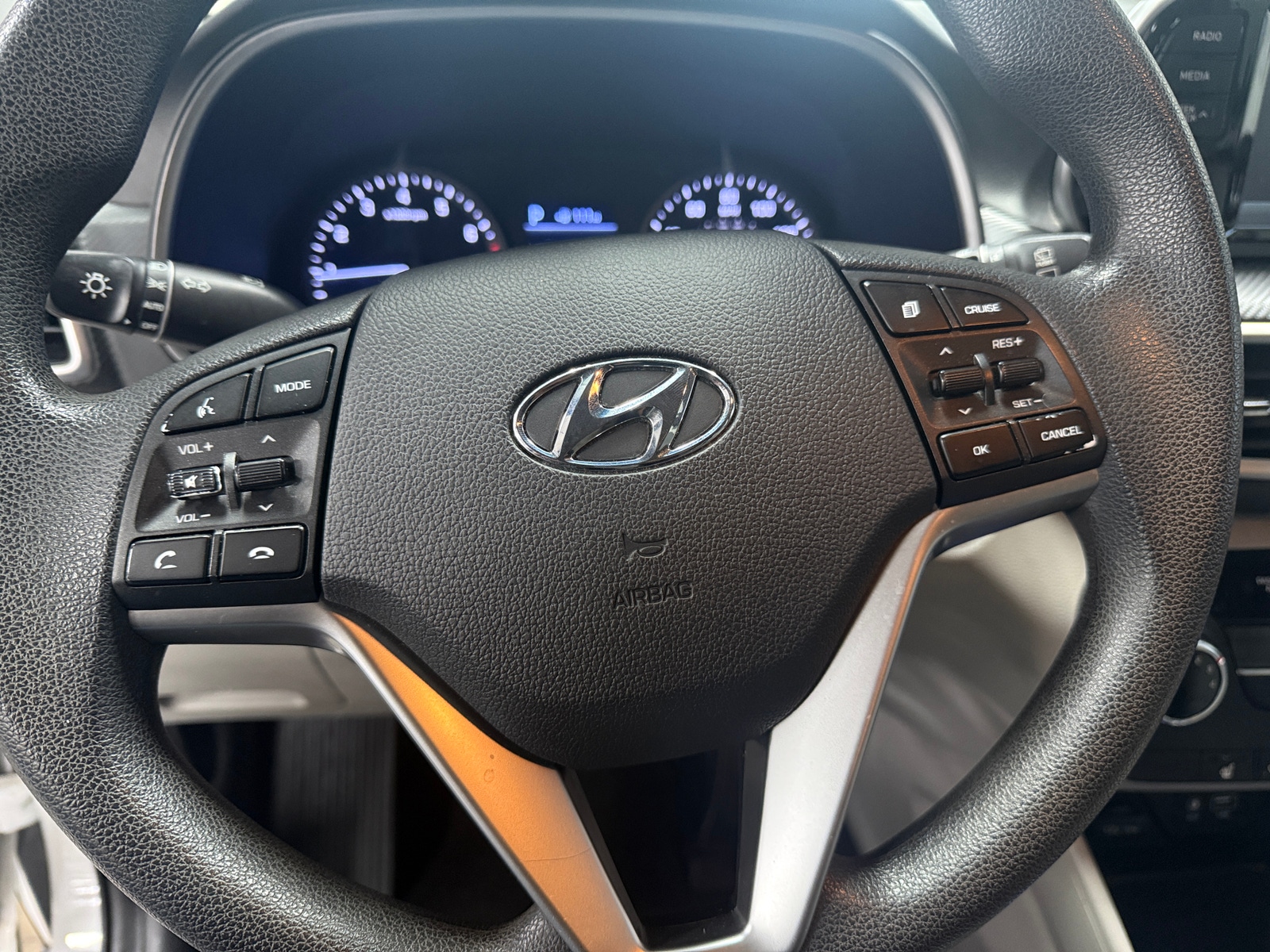 Thumbnail: 2019 Hyundai Tucson - 5