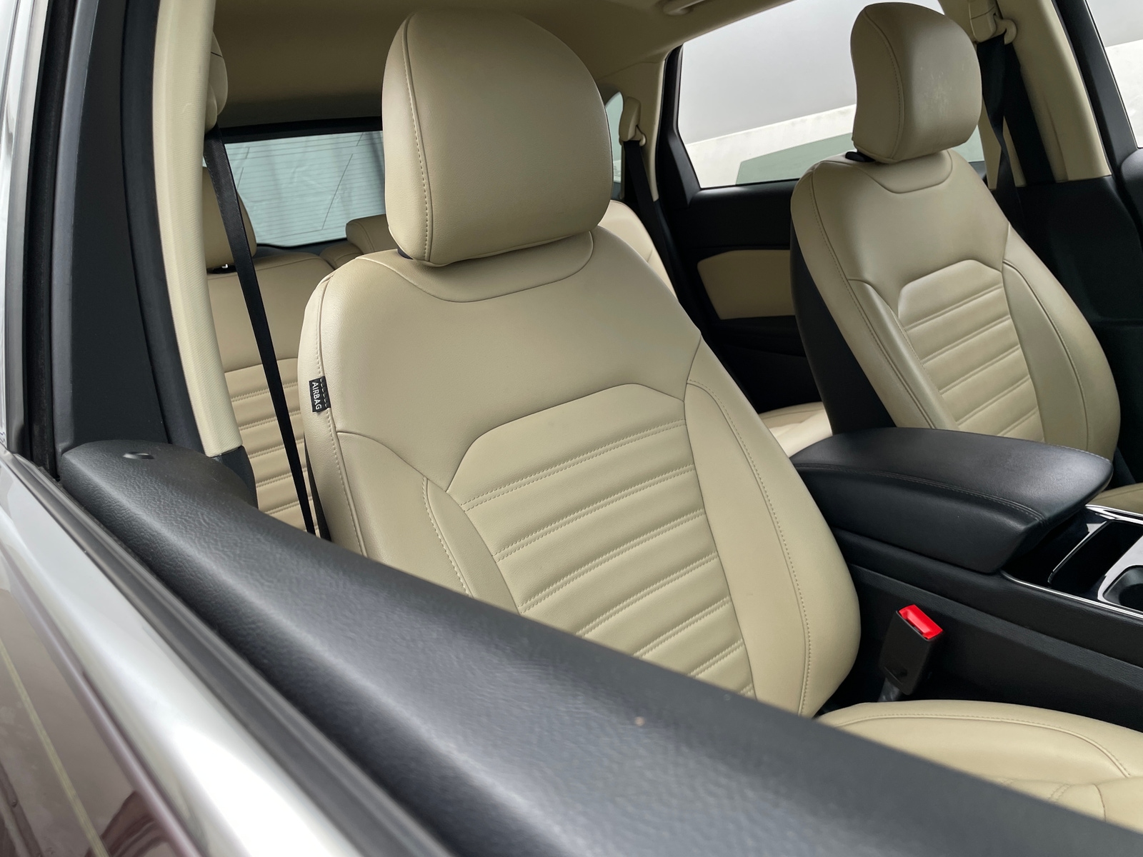 Thumbnail: 2019 Ford Edge - 2