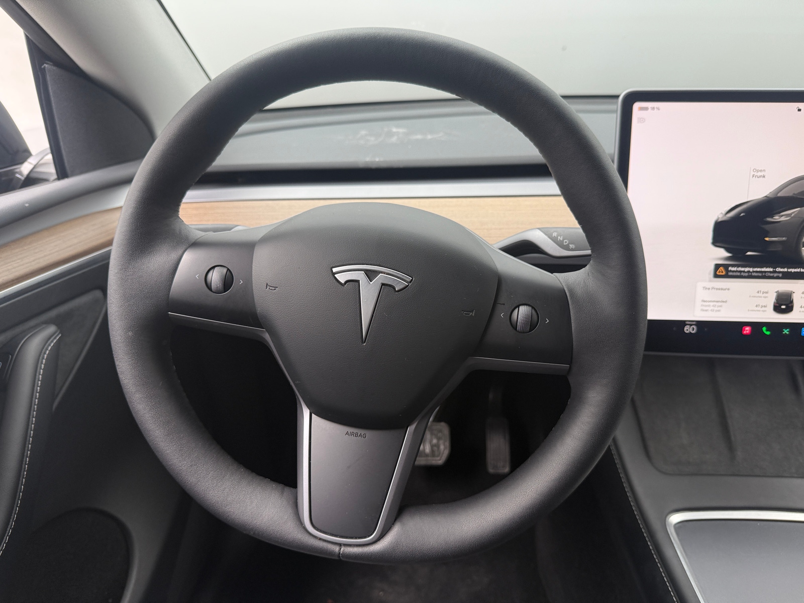 Thumbnail: 2023 Tesla Model Y - 4