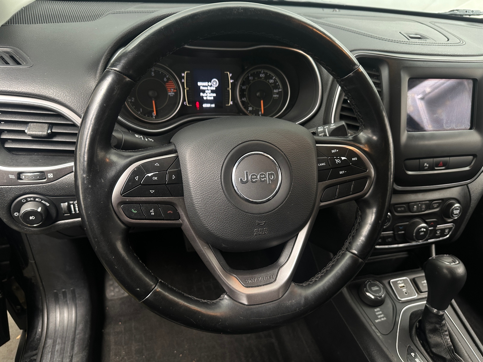 Thumbnail: 2020 Jeep Cherokee - 5