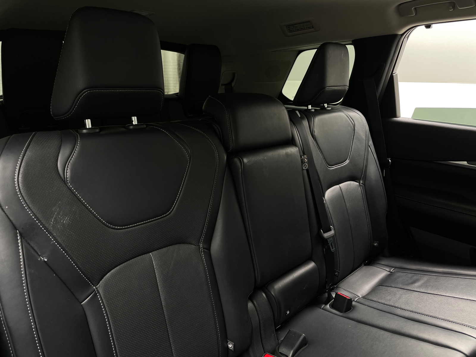 Thumbnail: 2023 INFINITI QX60 - 5