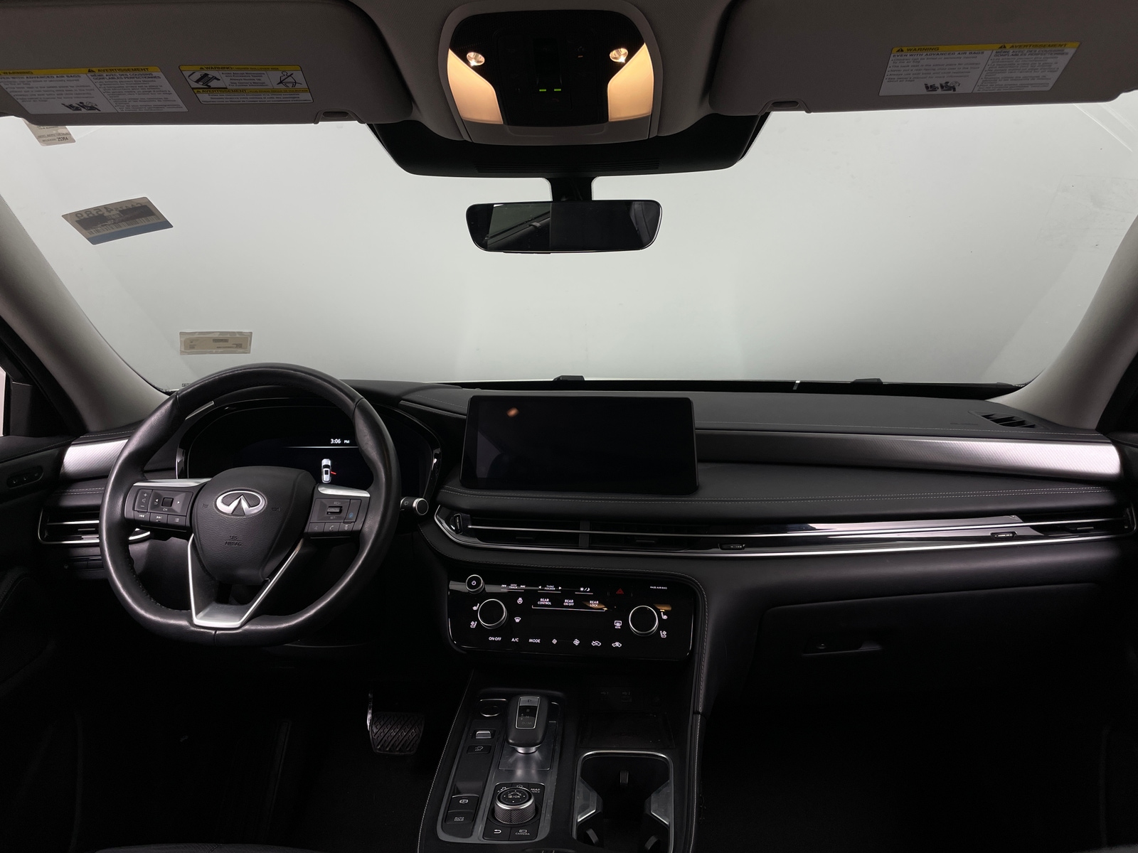 Thumbnail: 2023 INFINITI QX60 - 2